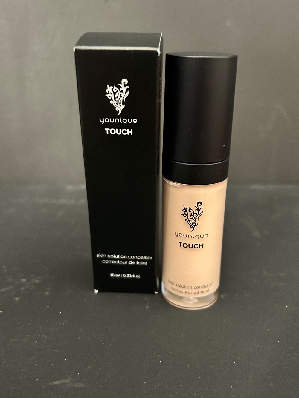 Younique TOUCH Concealer - Scarlet